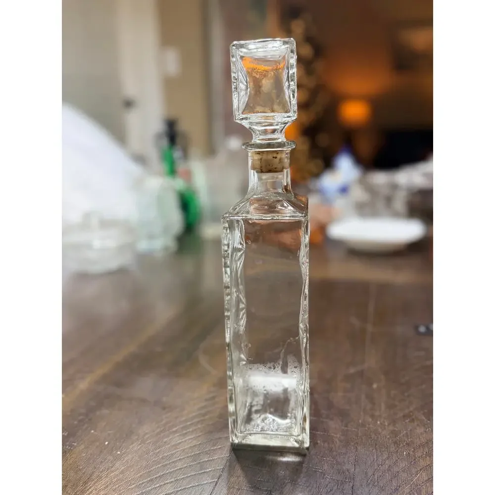 Vintage Four Roses Whiskey Bottle Clear Glass Decanter Star Burst Pattern Cork